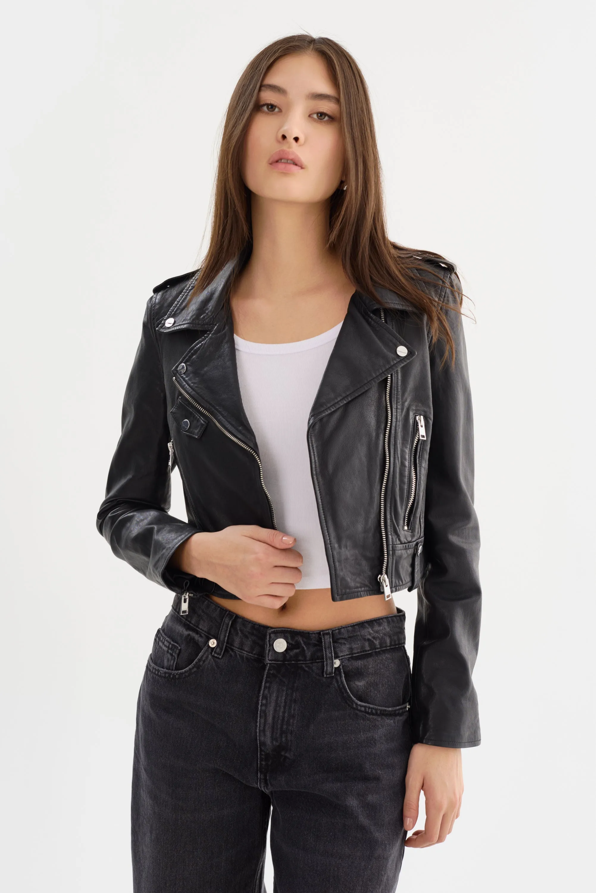 CIARA | Cropped Leather Biker Jacket